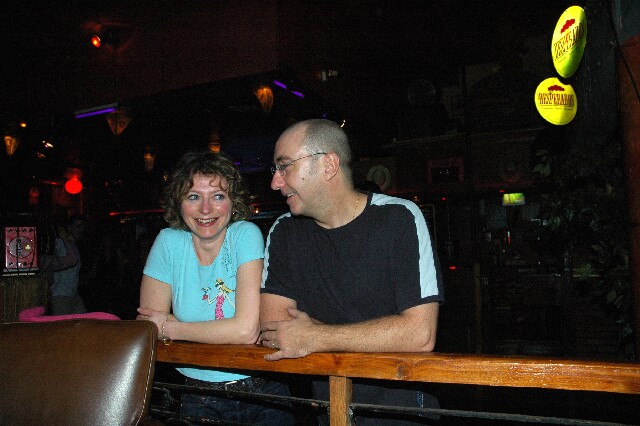 min 2006 02 19 sharkys 104